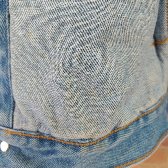 Vintage 90's Planet Hollywood denim jacket, unisex size small (fits large) - Picture 16 of 16